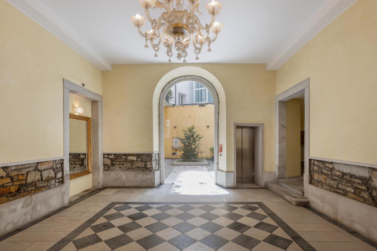 Suite Saba, Stile E Parcheggio In Centro A Trieste Eksteriør bilde